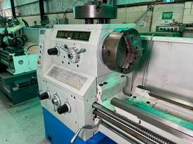 Yunnan Centre lathe - picture2' - Click to enlarge