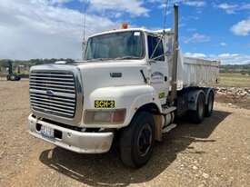 FORD L8000 tipper truck - picture0' - Click to enlarge