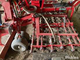 2015 Pneumaticstar Pro 600 Air Seeder (Ironbok) Serial Number ( 1560810141 ) Mass ( 1330kg ) No Lift - picture1' - Click to enlarge