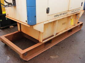 FG WILSON GENERATOR SKID MOUNTED  - picture0' - Click to enlarge