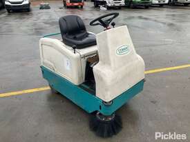 Tennant 6100 Ride On Sweeper - picture0' - Click to enlarge