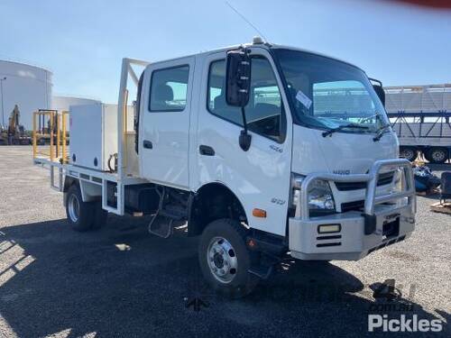 2018 Hino 300 series Dual Cab Table Top