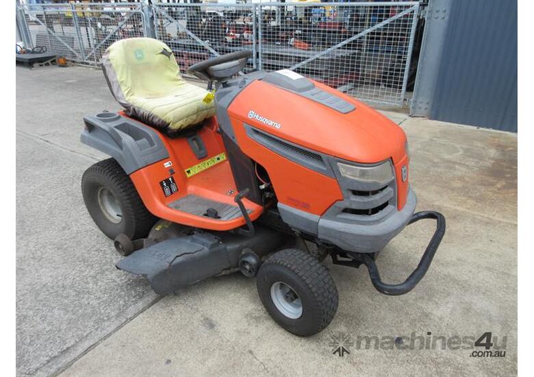 Used husqvarna YTH2042 Ride On Mowers in Listed on Machines4u