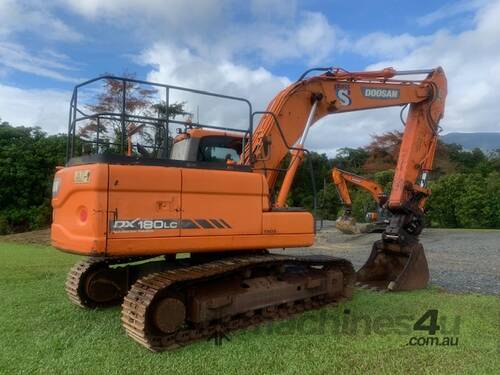 2017 Doosan DX180LC 18 Ton Excavator