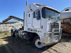 Kenworth K104B - picture0' - Click to enlarge