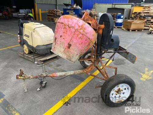 2010 Trailer Mounted Cement Mixer