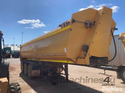 1999 Boomerang SEM 2.1 Tri Axle Tipper