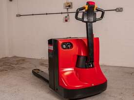 EPT20-20WA Heavy-duty Pallet Truck - picture3' - Click to enlarge