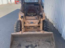 Case 1835B Skidsteer - picture2' - Click to enlarge