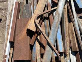 Pallet of Steel Offcuts/Scrap - picture0' - Click to enlarge