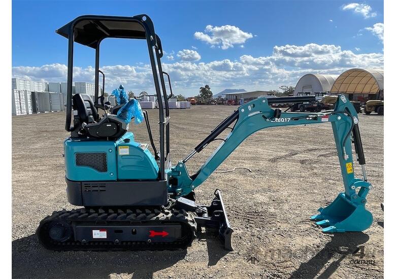 EXEQ 1.7T Mini Excavator with Multiple Attachments