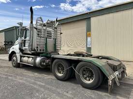 2014 Mack Superliner CLXT   6x4 Prime Mover - picture1' - Click to enlarge