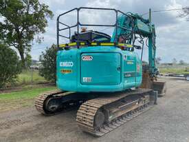 Kobelco SK135 Tracked-Excav Excavator - picture2' - Click to enlarge