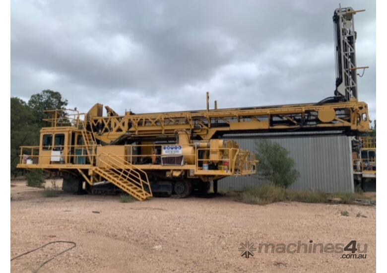 caption 2001 Caterpillar MD6420 SKS Rotary Blasthole Drill (AD280)