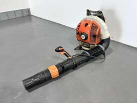 Stihl BR700 Backpack Blower - picture1' - Click to enlarge