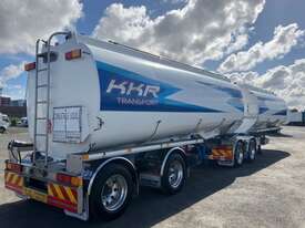 2009 Marshall Lethlean MLTTA20DER Tandem Axle Fuel Tanker Combination - picture2' - Click to enlarge