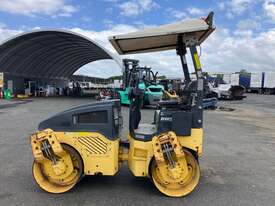2012 Bomag BW120 AD-4 Articulated Dual Smooth Drum Roller - picture2' - Click to enlarge
