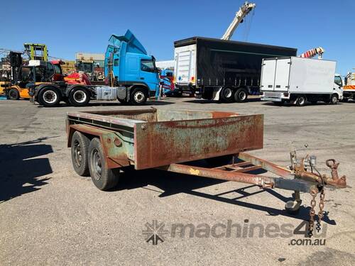 Dual Axle Box Trailer