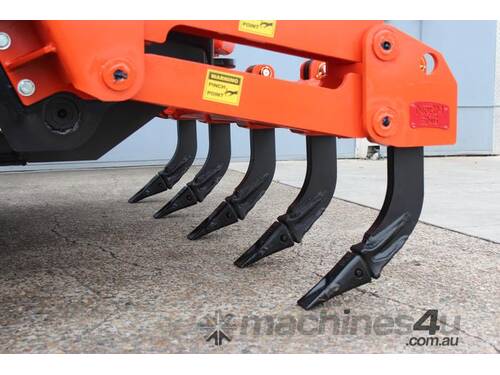 NORM ENGINEERING REAR RIPPER