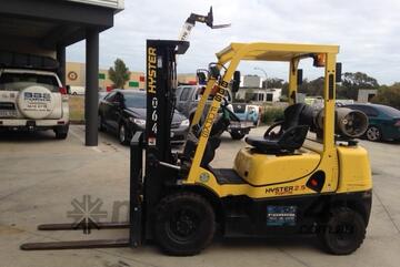 Lift Equipt - 2.5T Hyster LPG Forklift w/ Container Mast