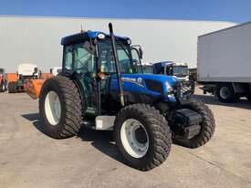 New Holland T4.105F Tractor - picture0' - Click to enlarge