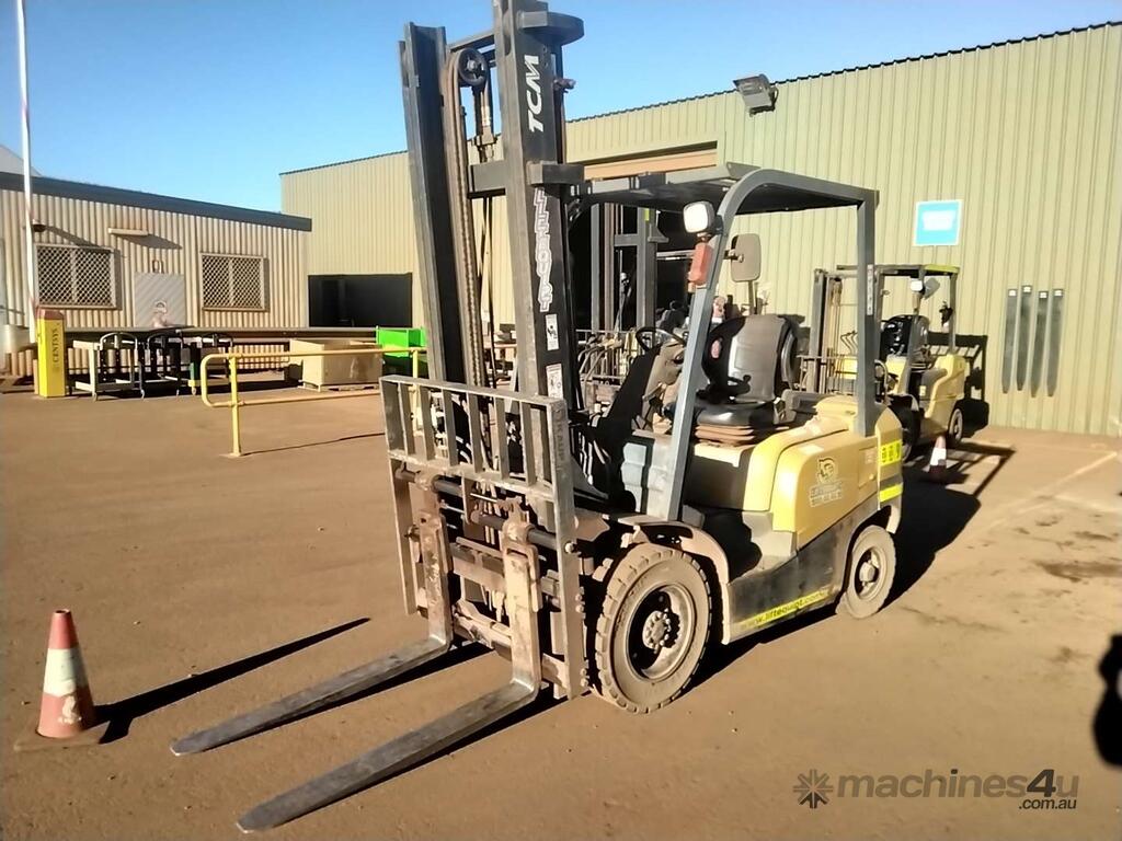 Used 2008 tcm LIFT EQUIPT 2 5T TCM DIESEL FORKLIFT EOFY DEAL
