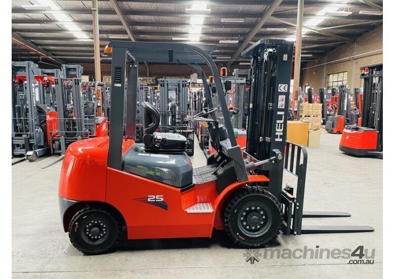 caption Heli Diesel K2 1.8 - 3.8 Ton Forklift