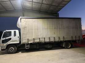 2018 Mitsubishi Fuso Fighter 1627 Pantech Curtainsider - picture2' - Click to enlarge