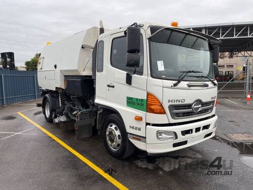 2017 Hino FG 500 Dual Control Road Sweeper