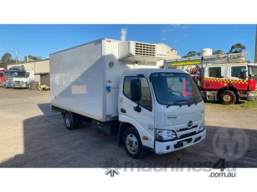 Hino 300 Series 616