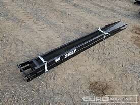 Unused GIYI 7' Forklift Extension Rod  - picture0' - Click to enlarge