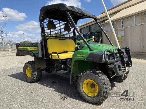 John Deere HPX 815 E