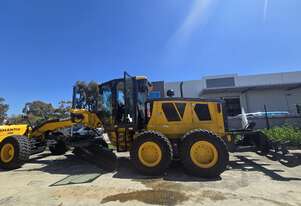 Shantui Motor Grader - 17T | Precision Leveling, High Performance, and Rugged Reliability