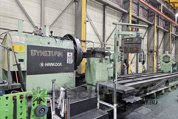 2001 Hankook Dynaturn 1700 x 8000mm Heavy Duty CNC Lathe
