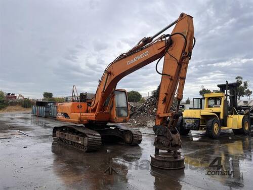 caption Daewoo 225LC-V