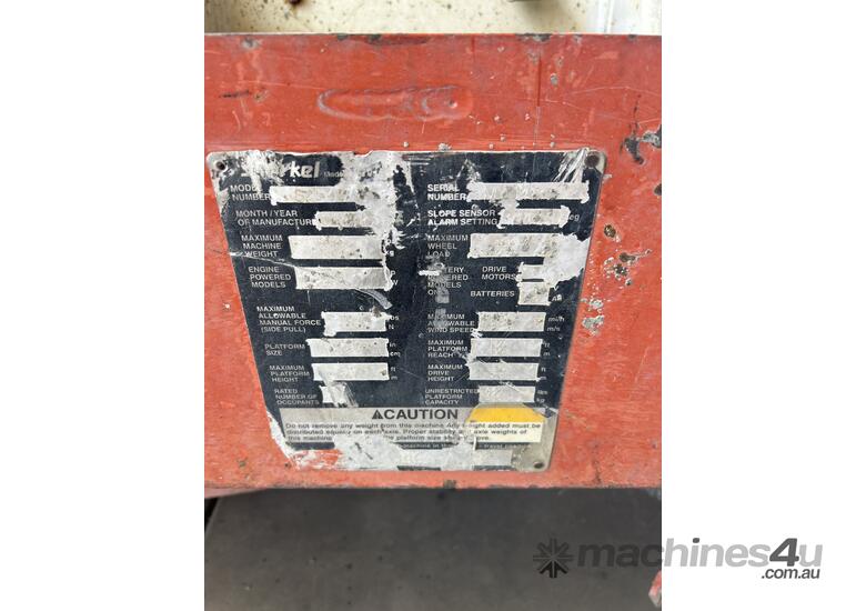 caption Snorkel Scissor Lift - Batteries Required