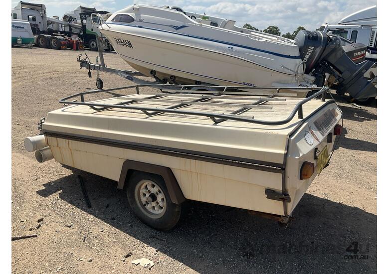 caption Unbranded Single Axle Camper Trailer