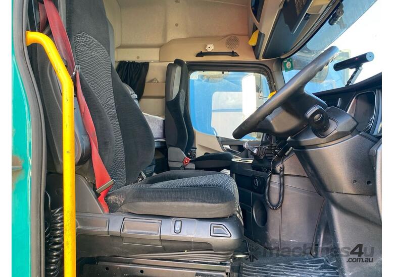 caption 2017 Mercedes Benz Actros 2658 6x4 Prime Mover