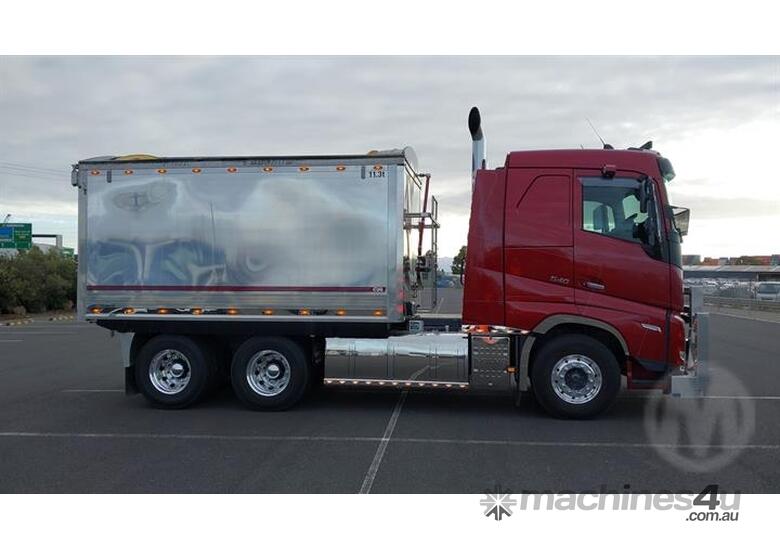 caption Volvo FH