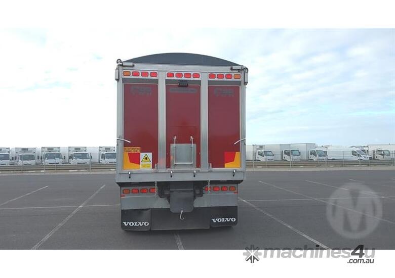 caption Volvo FH