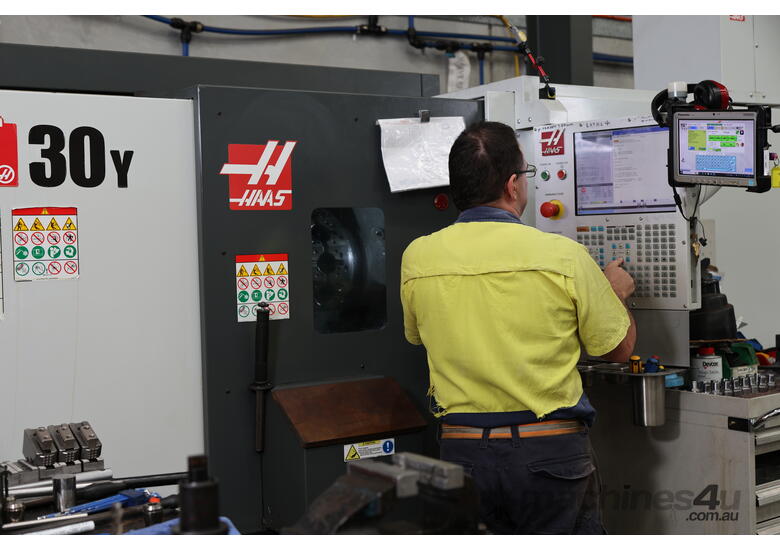 caption 2022 HAAS ST-30Y Turn Mill CNC Lathe
