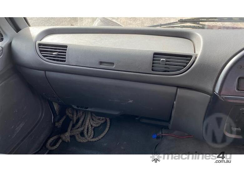 caption Isuzu FVD900T