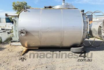St/Steel Insulated 10000 Lt Tank