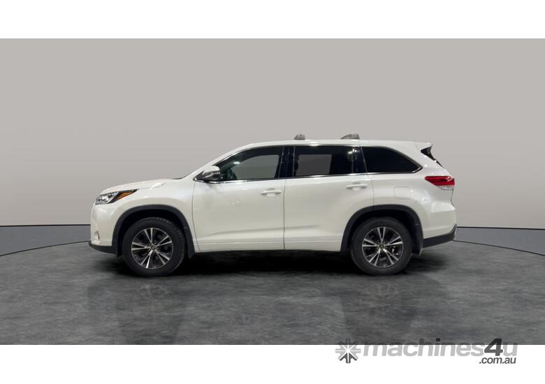 caption 2019 Toyota Kluger GX (4x2) Petrol Wagon (Ex-Council) (MY18)