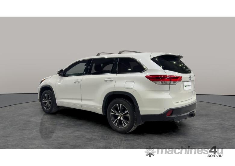 caption 2019 Toyota Kluger GX (4x2) Petrol Wagon (Ex-Council) (MY18)