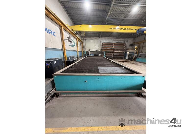 caption TECHNI Waterjet Intec G2 (3000 x 10000)