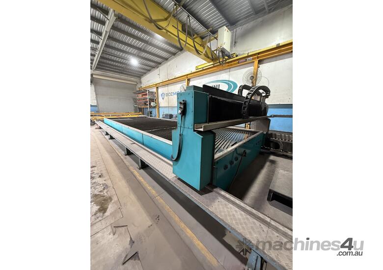 caption TECHNI Waterjet Intec G2 (3000 x 10000)