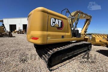 Caterpillar 2020   330