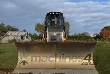 Case 2019   2050M DOZER