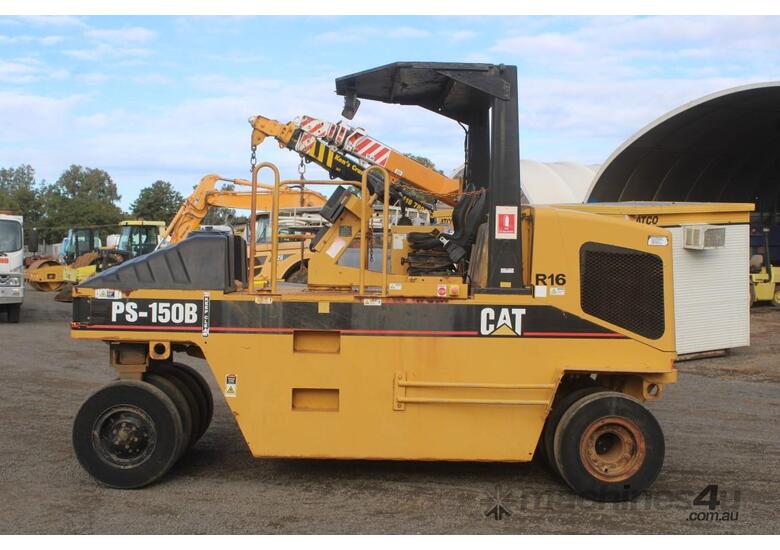 caption 2002 Caterpillar PS150B